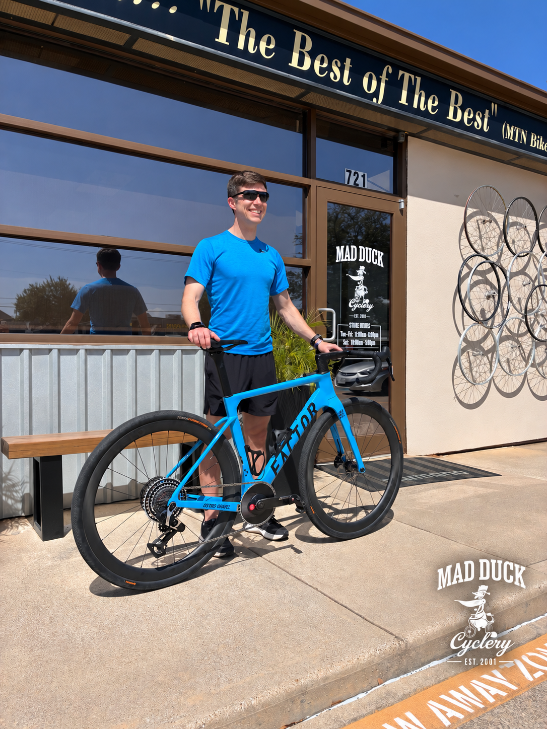 Mad Duck bike of the day 01 - blue Factor gravel bike with rider